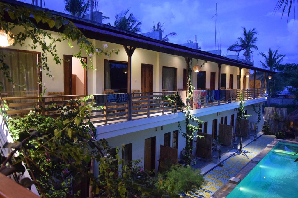 Panda Cottage Gili Trawangan Exterior photo