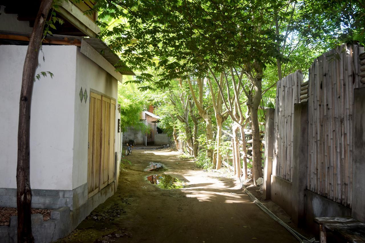 Panda Cottage Gili Trawangan Exterior photo